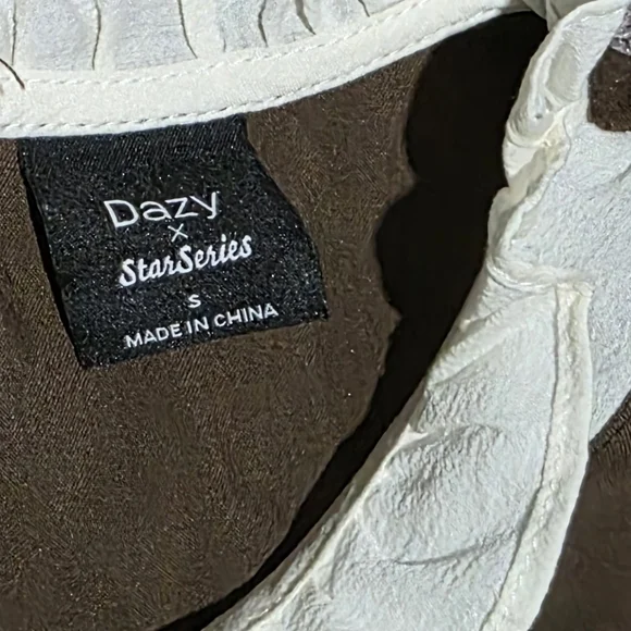 Brown Long Sleeve Dress - Picture 4 of 5